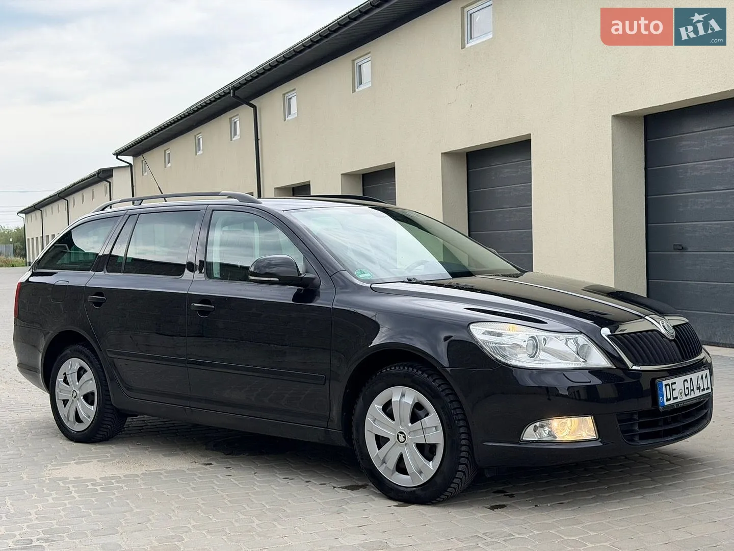 2010 Skoda Octavia - мініатюра 19