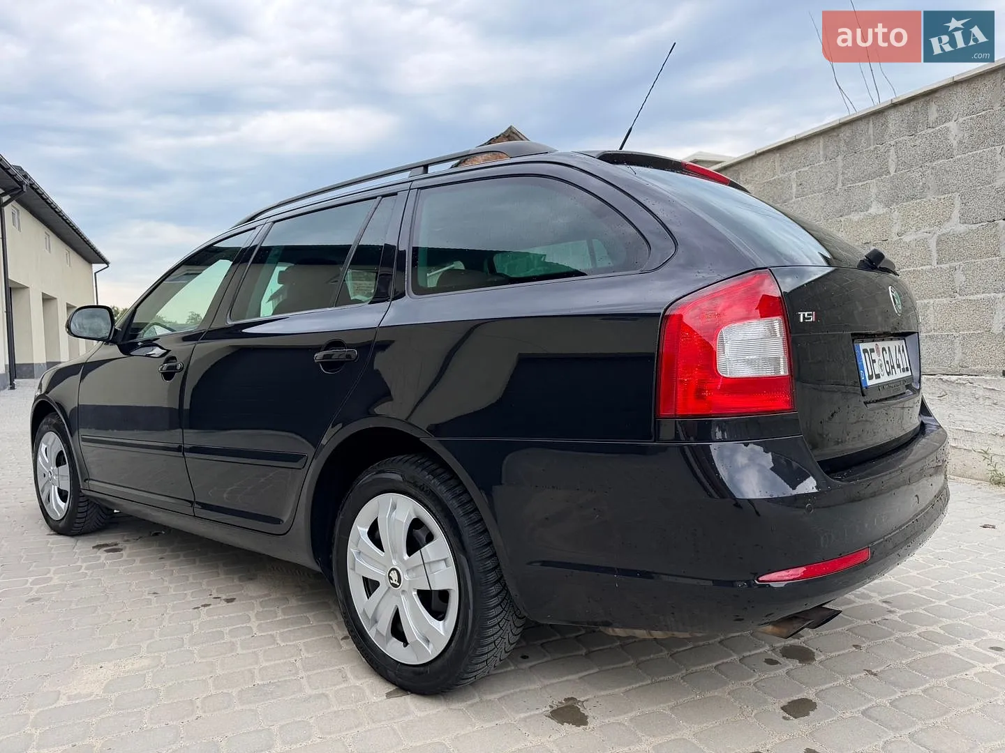 2010 Skoda Octavia - мініатюра 28