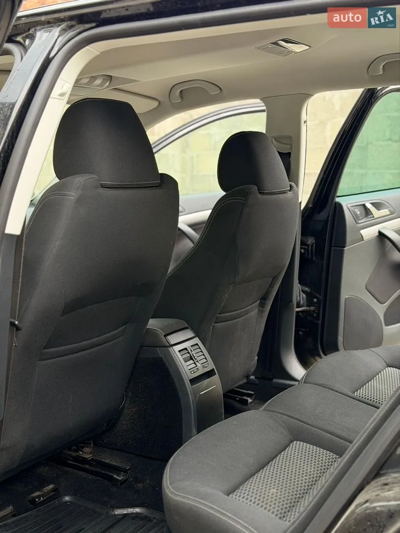 2010 Skoda Octavia - мініатюра 51