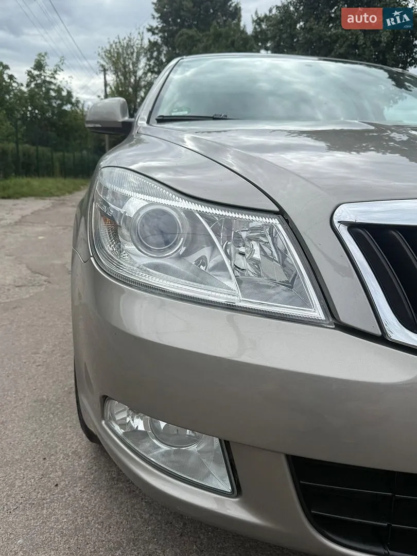 2011 Skoda Octavia - мініатюра 9