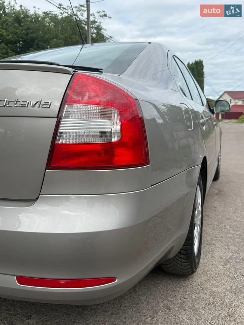 2011 Skoda Octavia - мініатюра 14