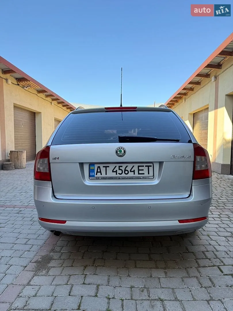 2010 Skoda Octavia - мініатюра 7
