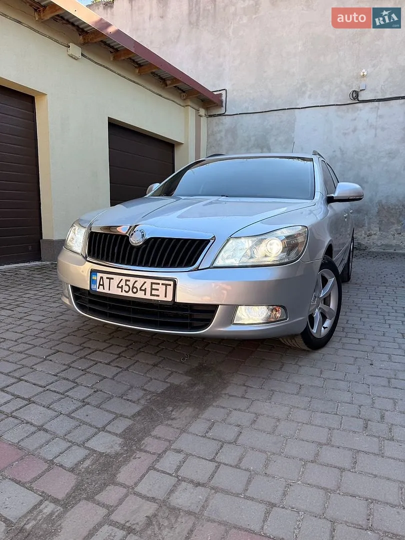 2010 Skoda Octavia - мініатюра 9