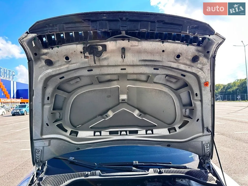 2011 Skoda Octavia - мініатюра 10