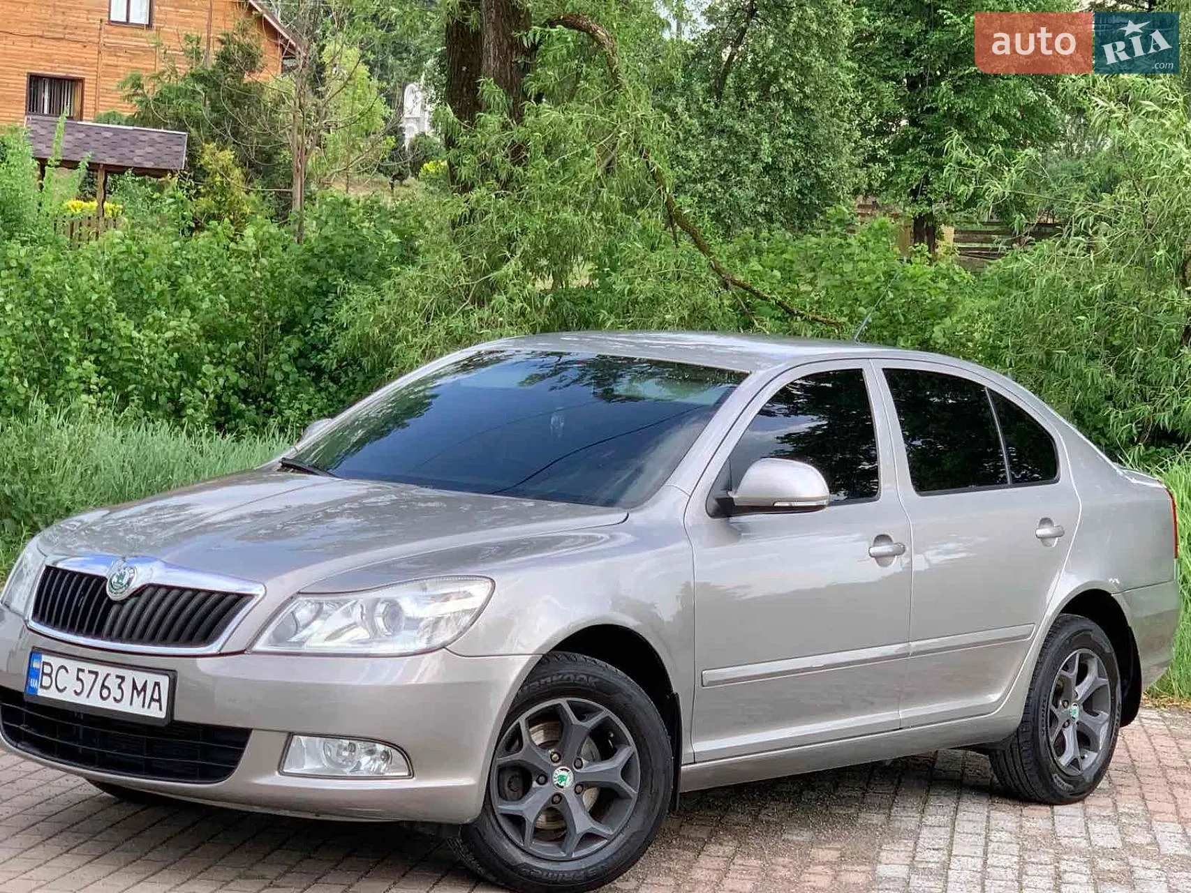 2010 Skoda Octavia - мініатюра 5
