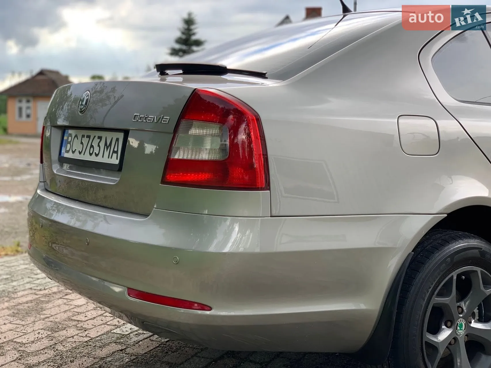 2010 Skoda Octavia - мініатюра 42