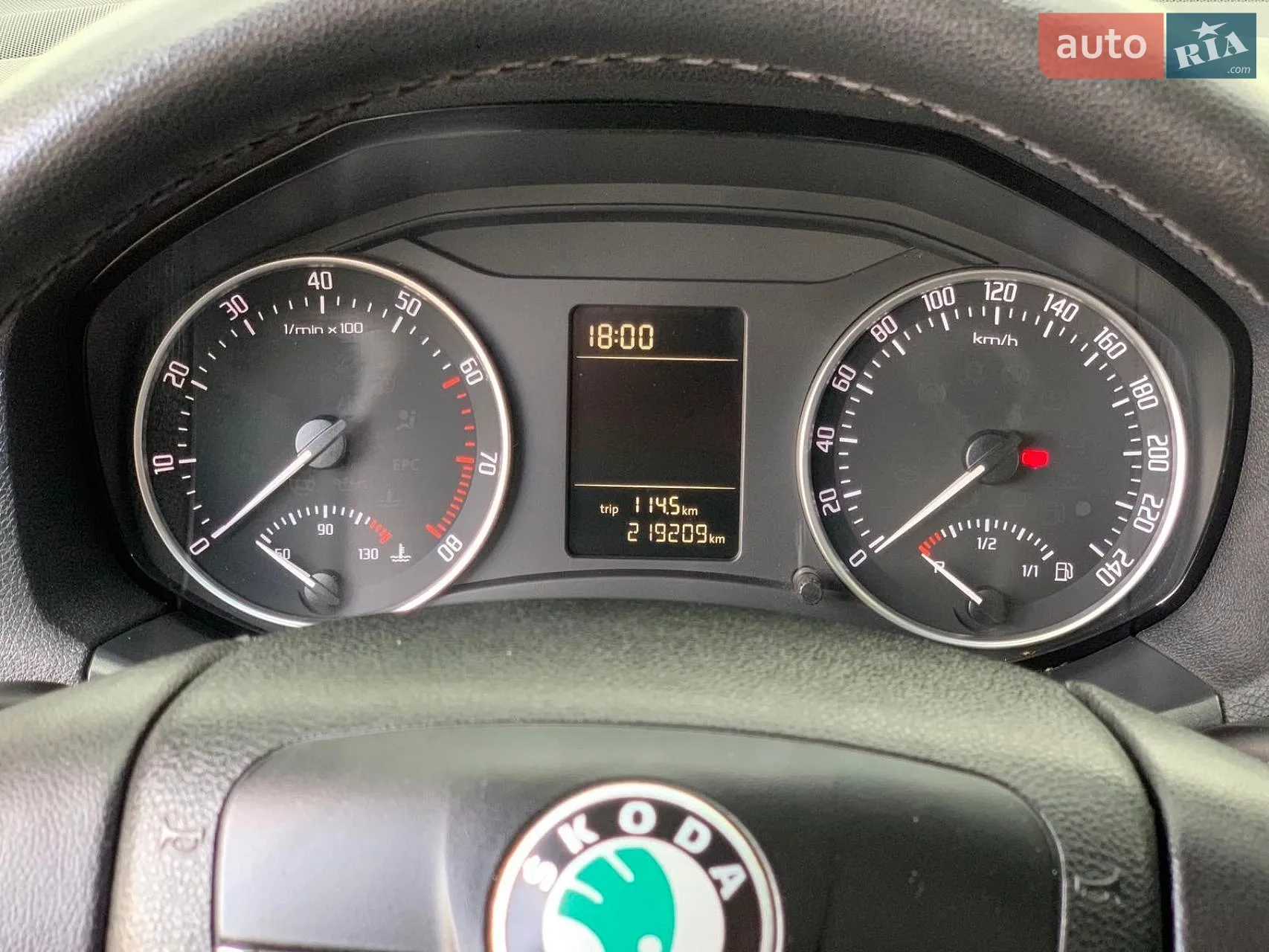2010 Skoda Octavia - мініатюра 82