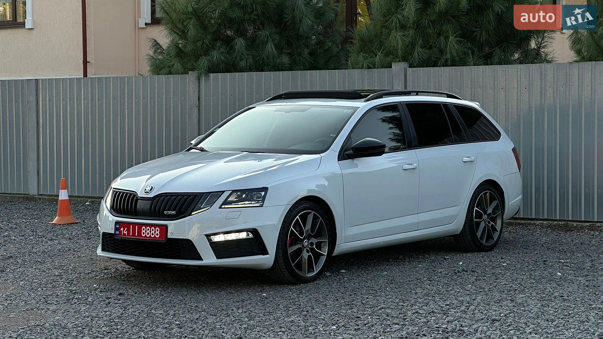 2018 Skoda Octavia - фото 1
