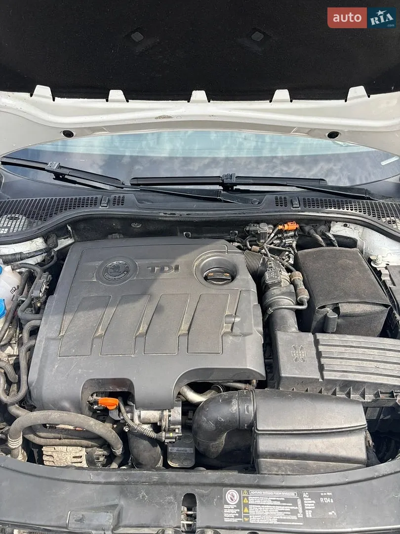2011 Skoda Octavia - мініатюра 10