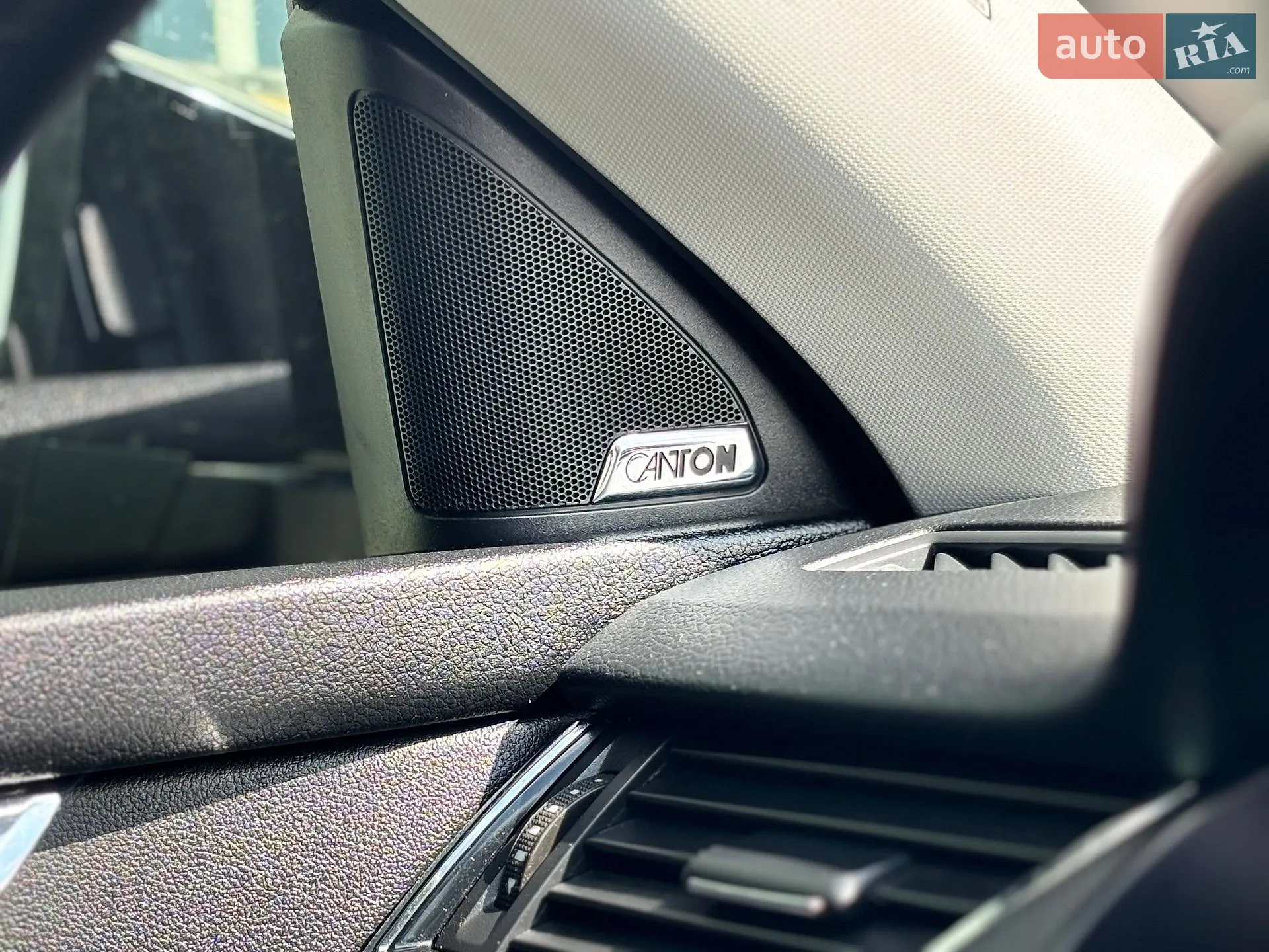 2019 Skoda Octavia - мініатюра 16
