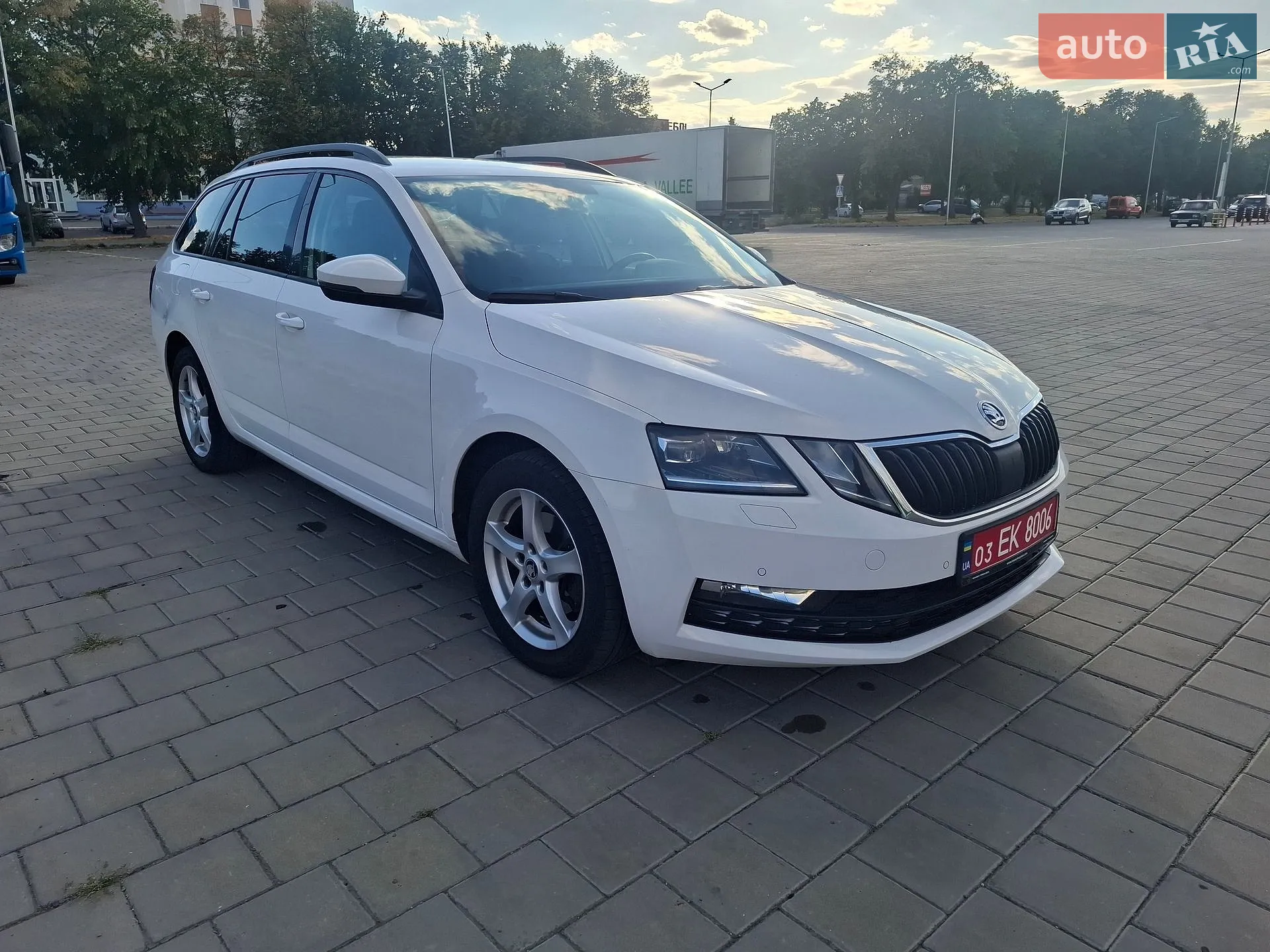 2019 Skoda Octavia - мініатюра 13