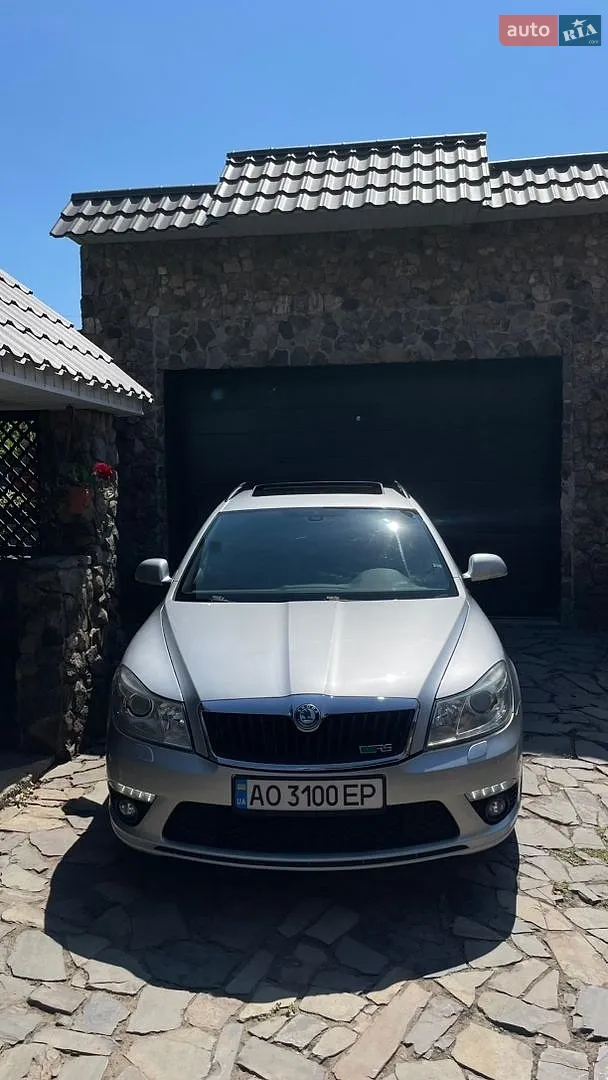 2010 Skoda Octavia - мініатюра 10