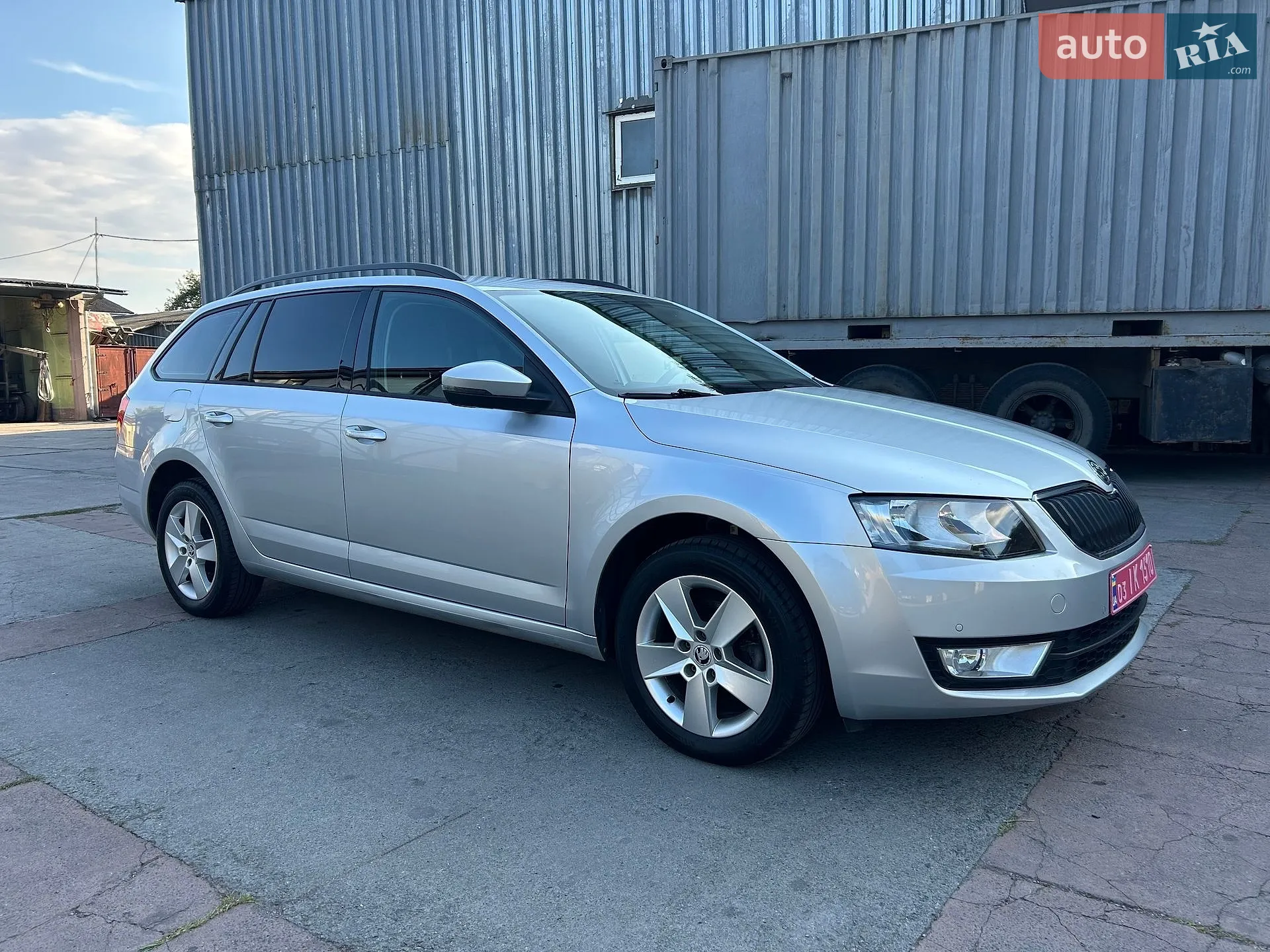 2016 Skoda Octavia - мініатюра 4
