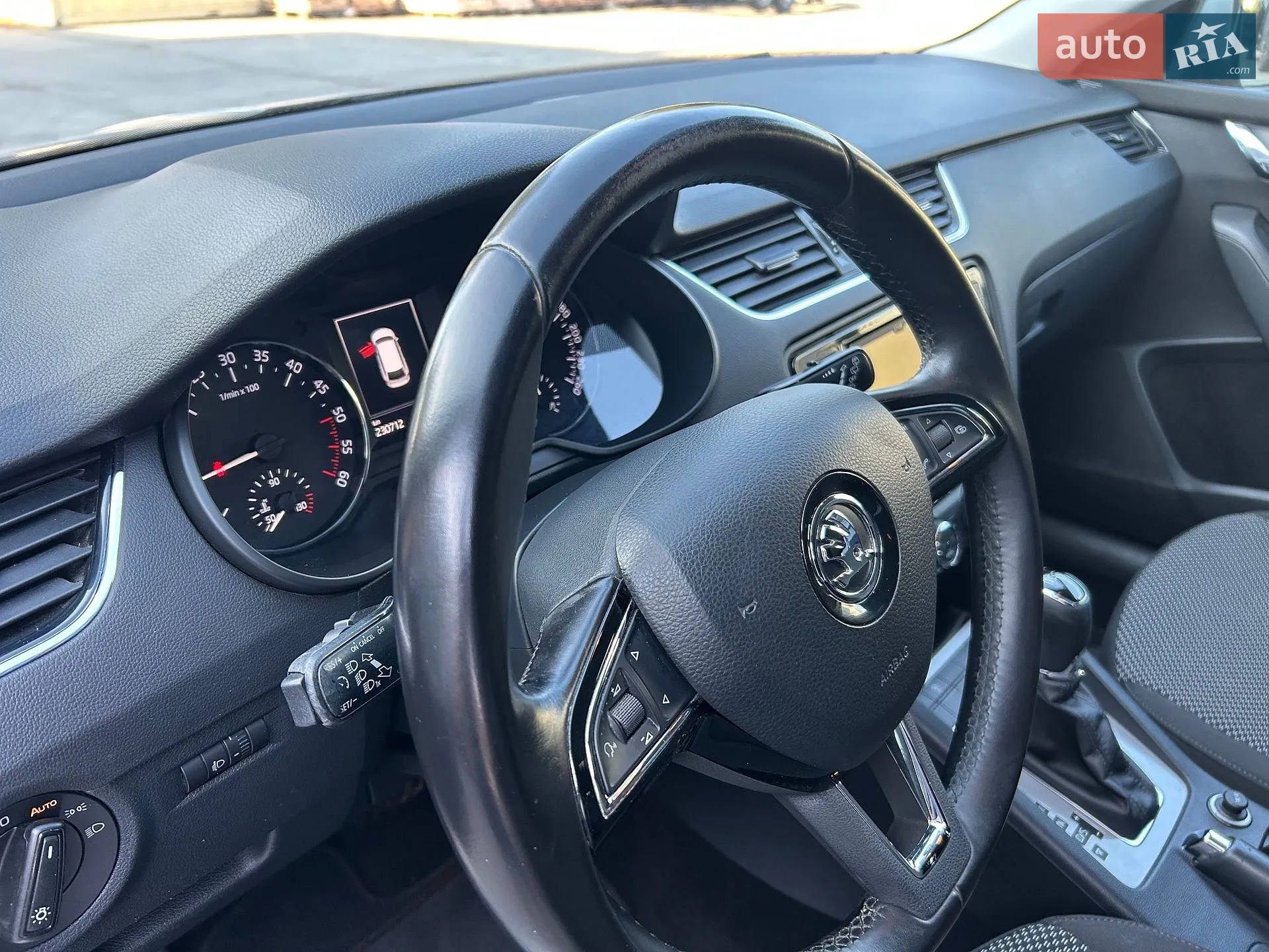 2016 Skoda Octavia - мініатюра 22