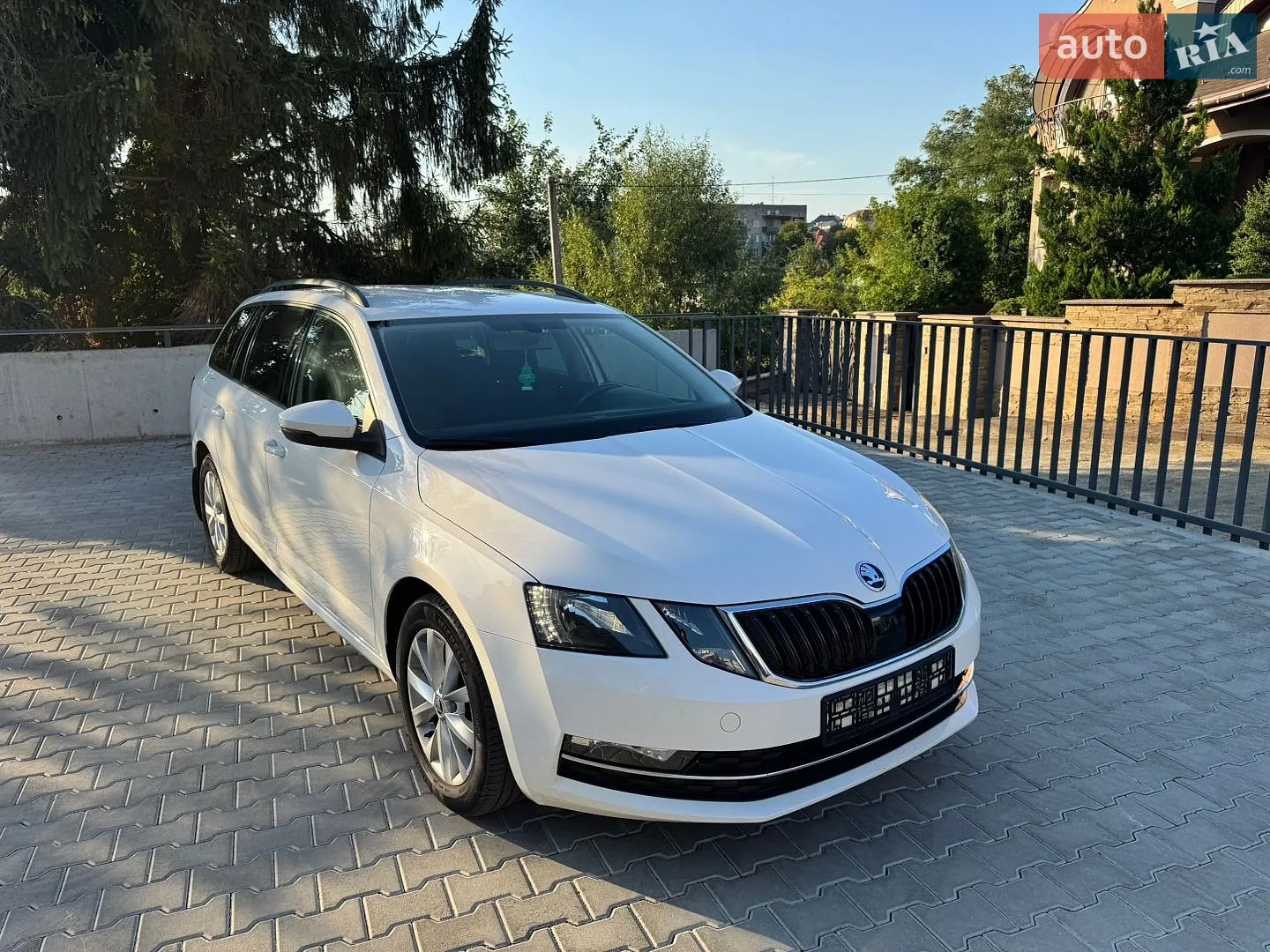2017 Skoda Octavia - мініатюра 12