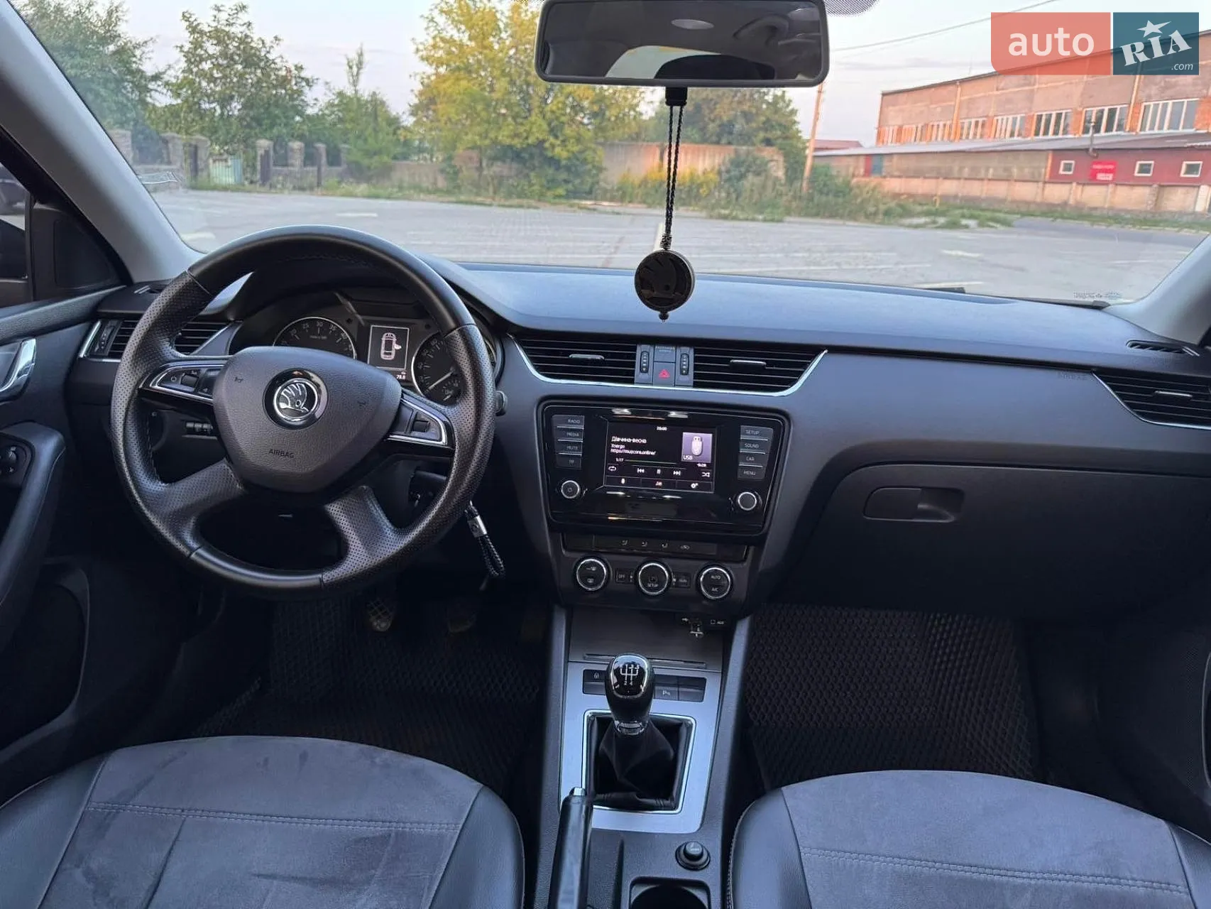 2015 Skoda Octavia - мініатюра 4