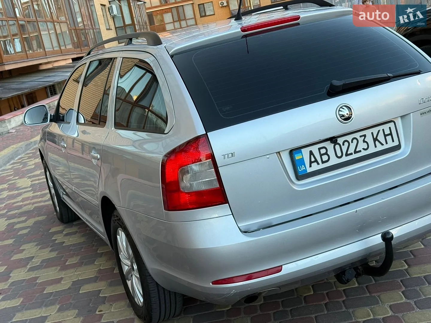 2010 Skoda Octavia - мініатюра 10