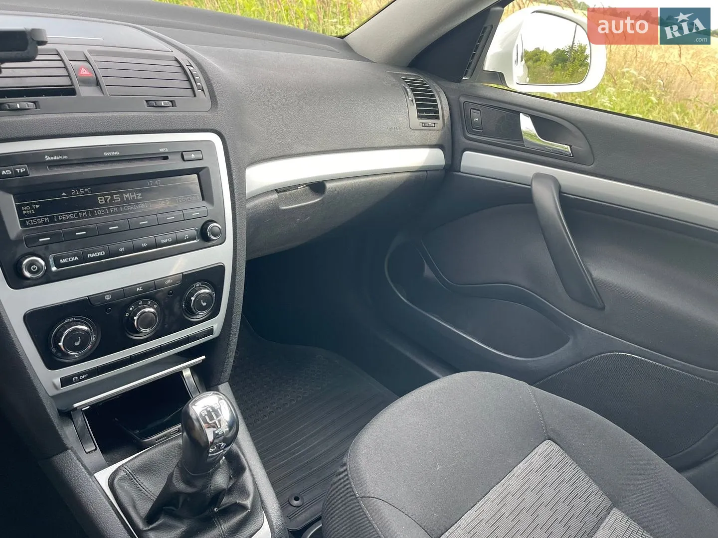 2010 Skoda Octavia - мініатюра 6
