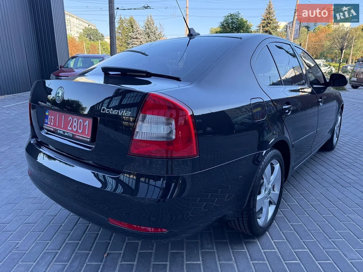 2010 Skoda Octavia - мініатюра 16