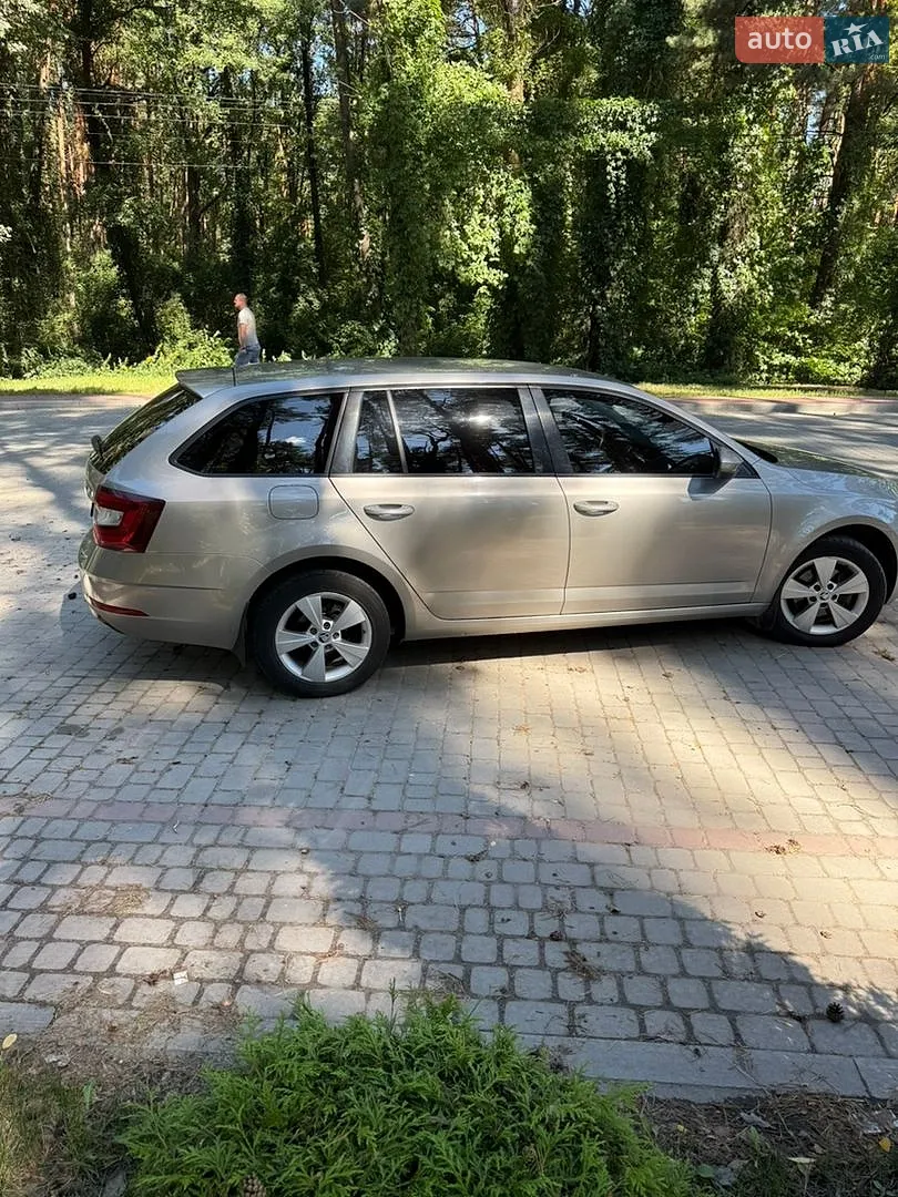 2017 Skoda Octavia - мініатюра 4