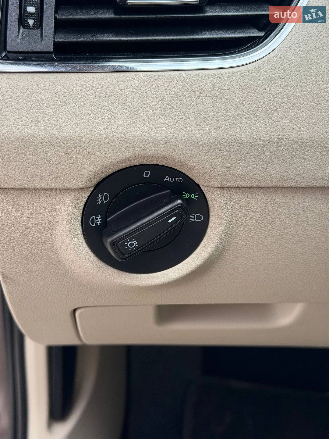 2013 Skoda Octavia - мініатюра 25