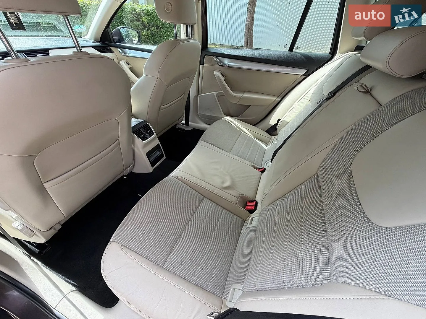 2013 Skoda Octavia - мініатюра 30