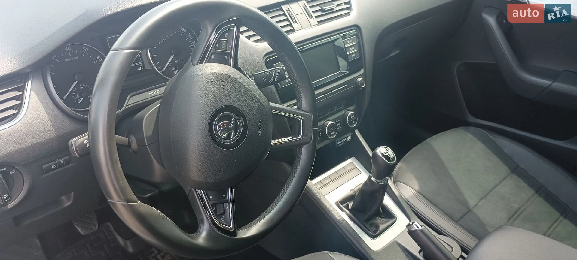 2016 Skoda Octavia - мініатюра 3