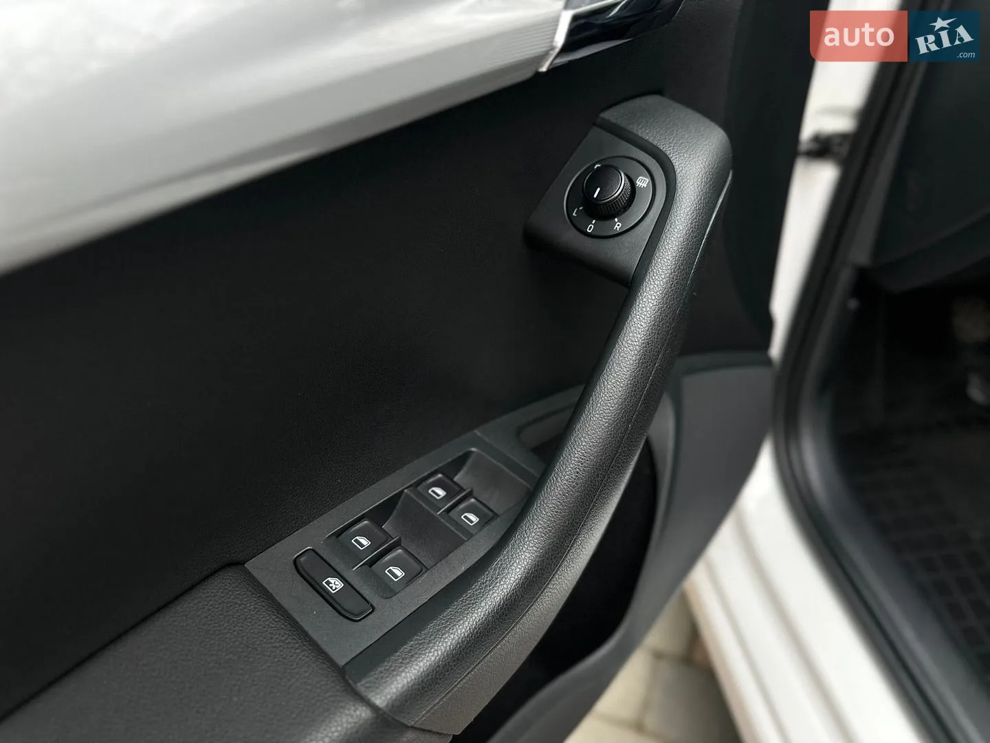 2014 Skoda Octavia - мініатюра 18