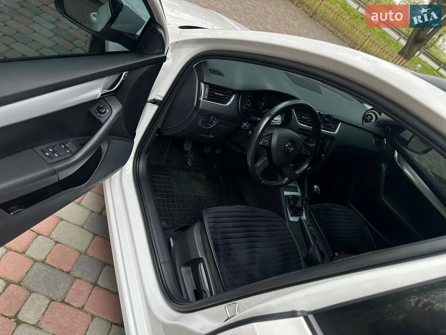 2014 Skoda Octavia - мініатюра 17