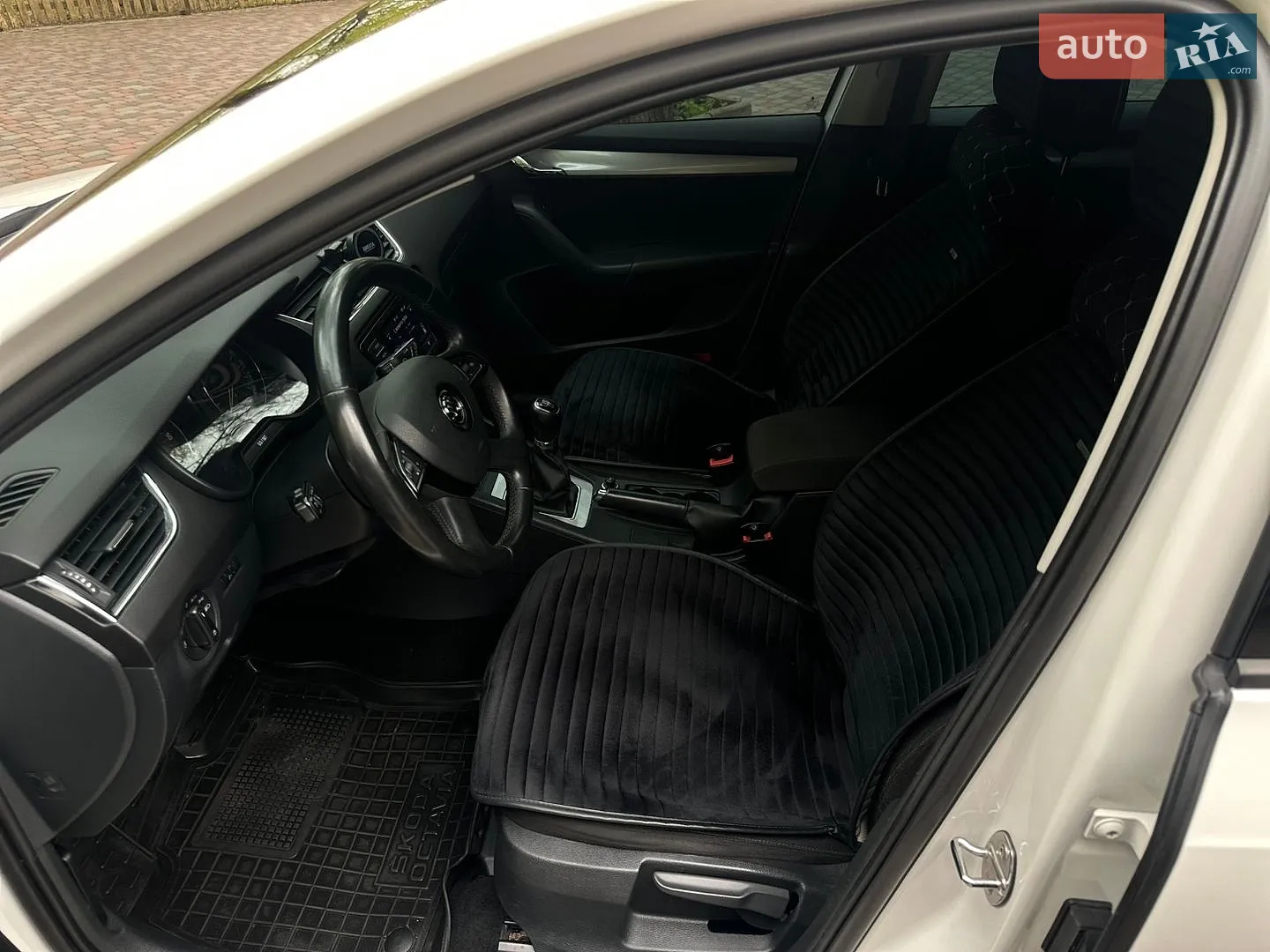 2014 Skoda Octavia - мініатюра 19