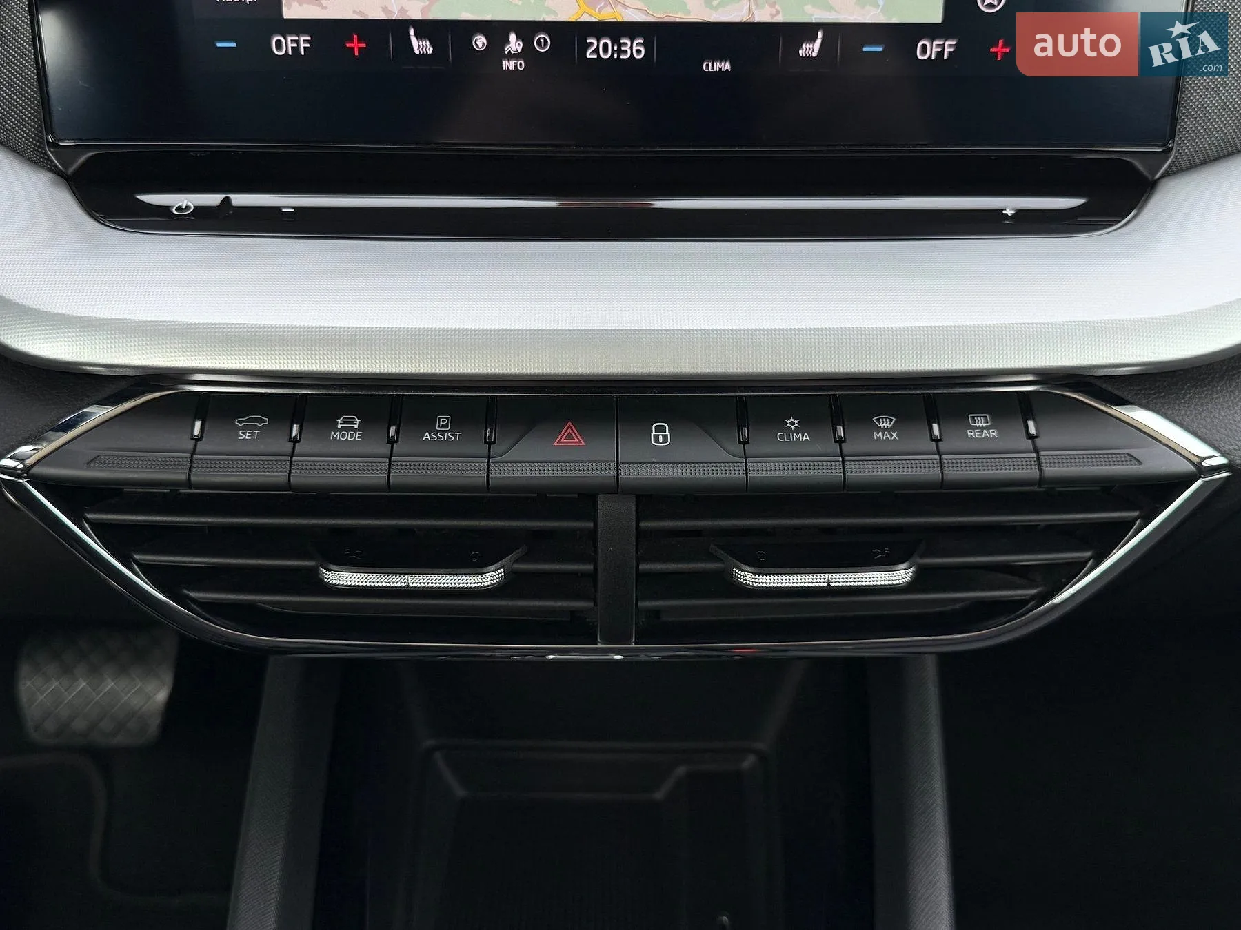 2020 Skoda Octavia - мініатюра 106