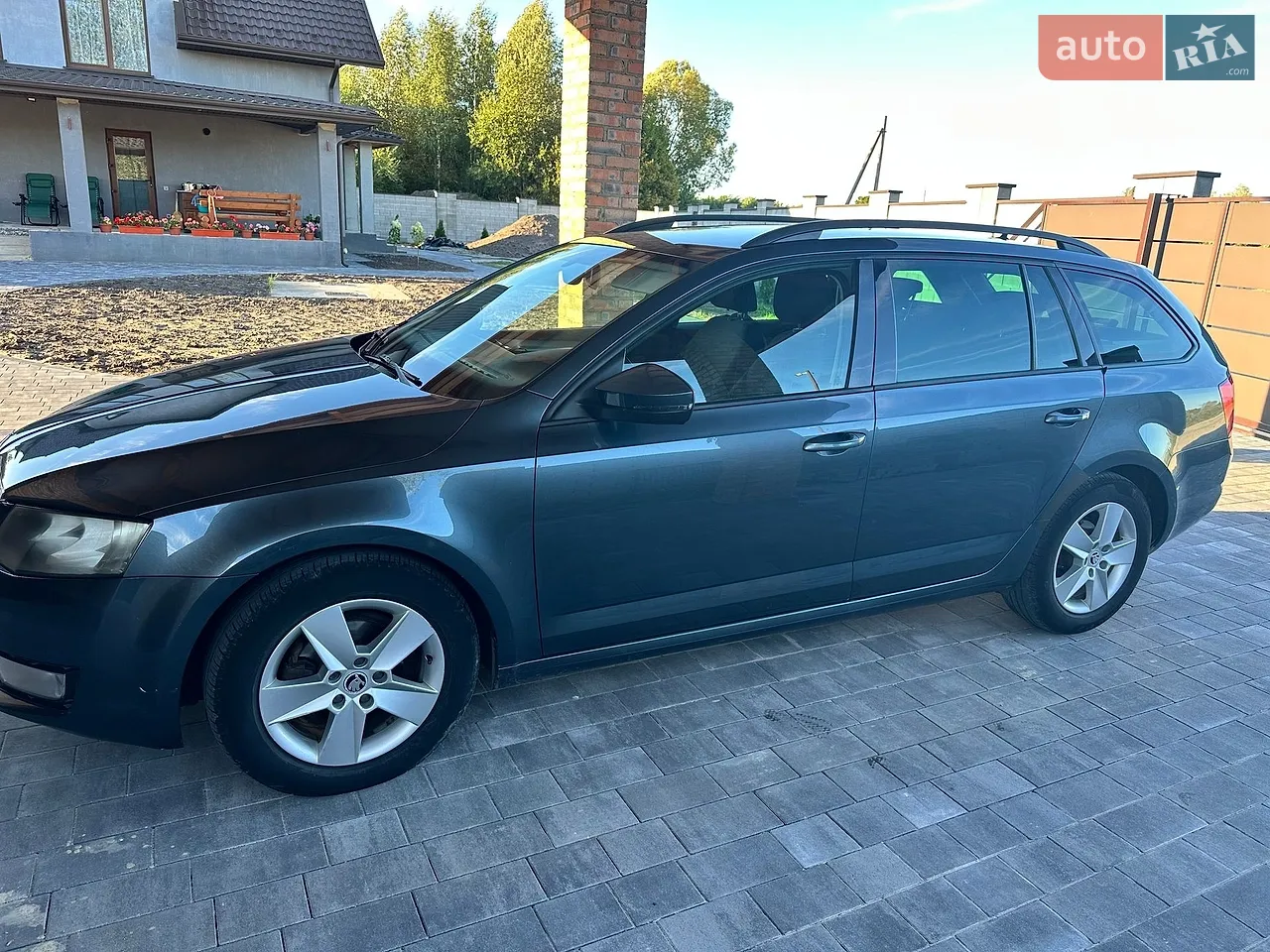 2015 Skoda Octavia - мініатюра 21