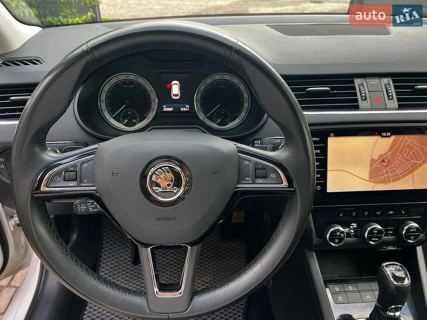 2018 Skoda Octavia - мініатюра 8