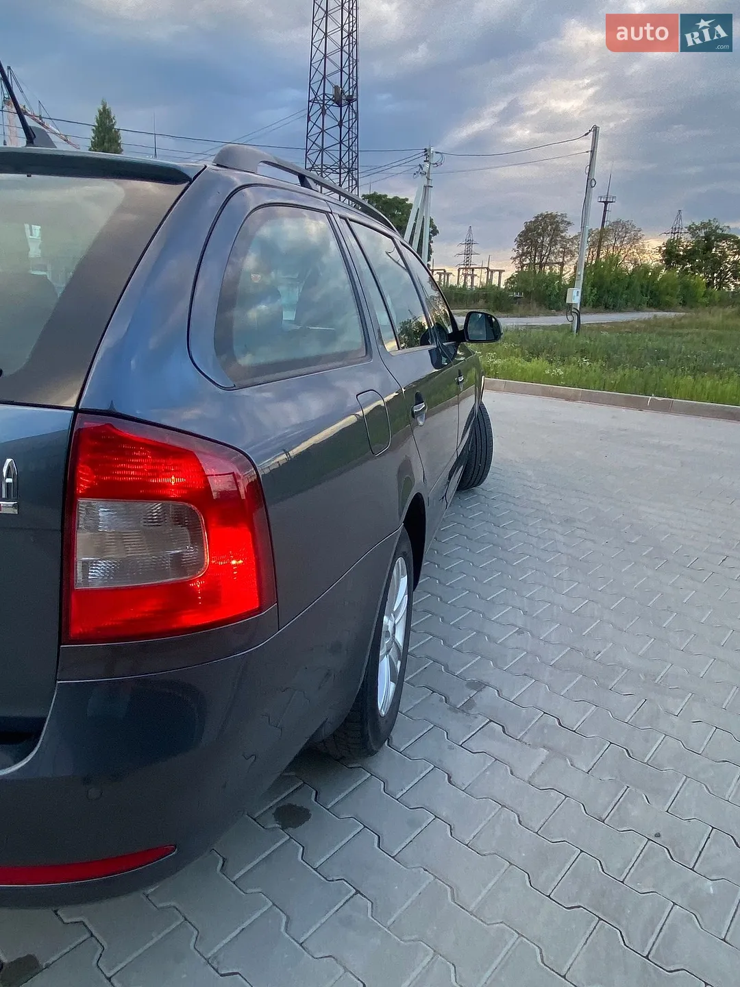 2010 Skoda Octavia - мініатюра 15