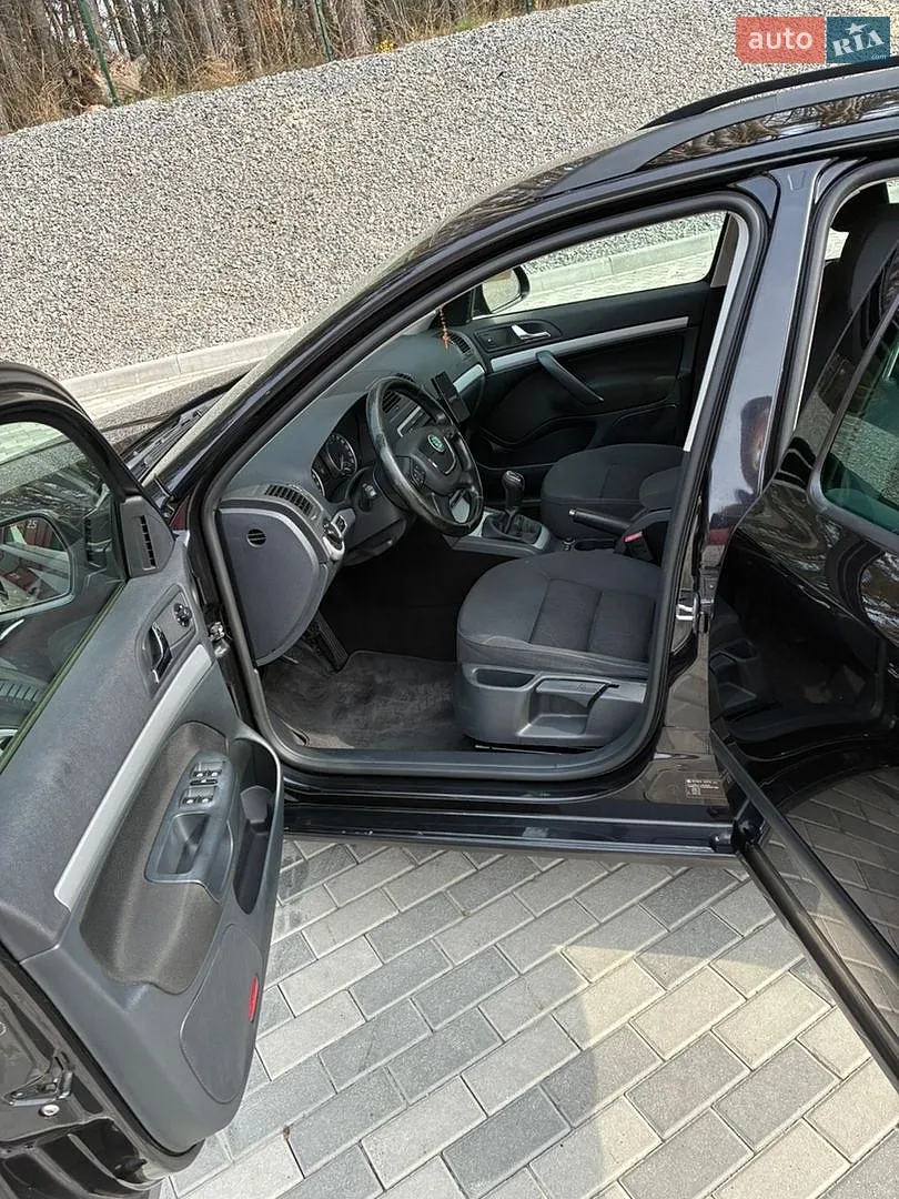 2012 Skoda Octavia - мініатюра 13