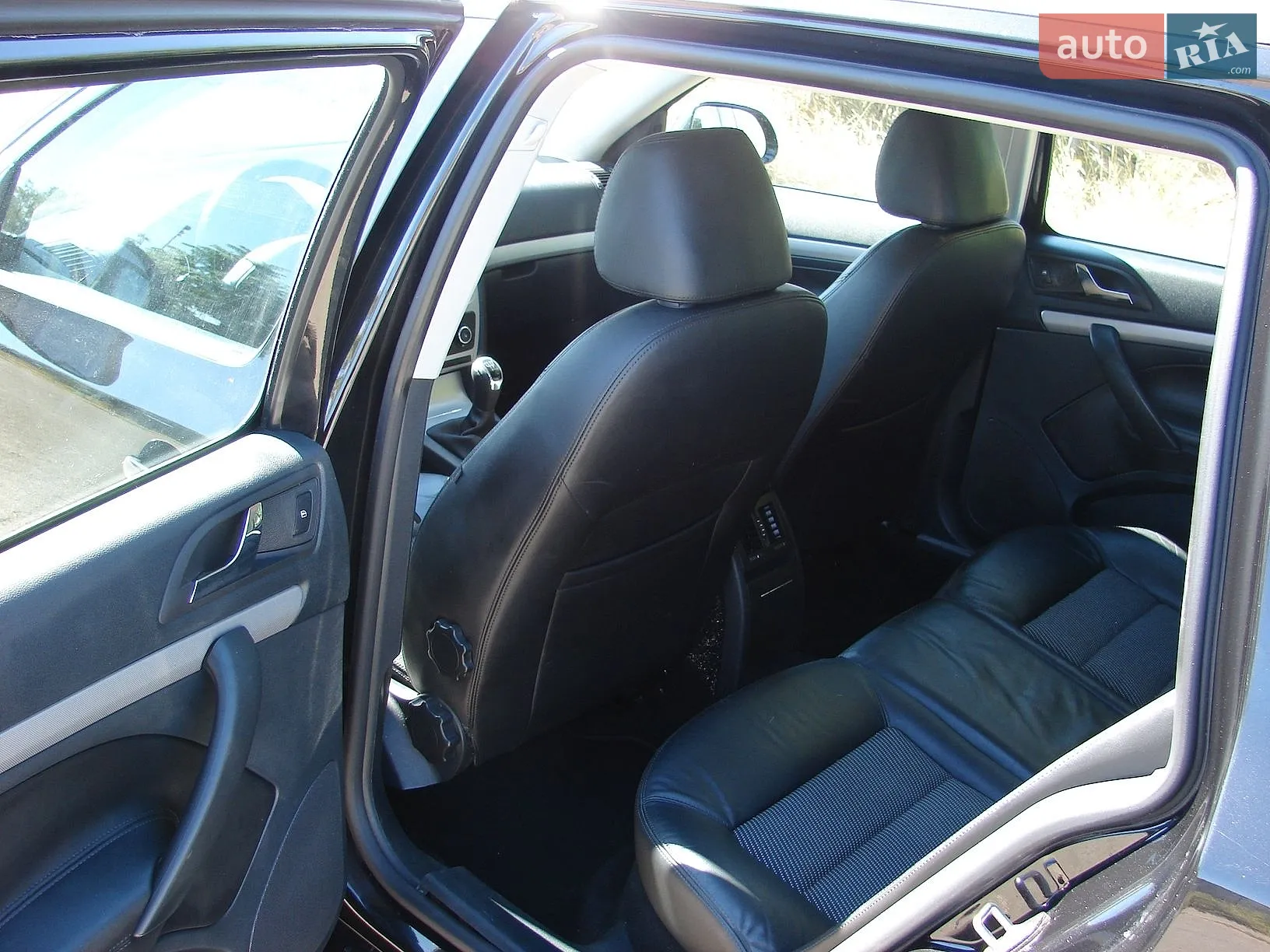 2011 Skoda Octavia - мініатюра 20