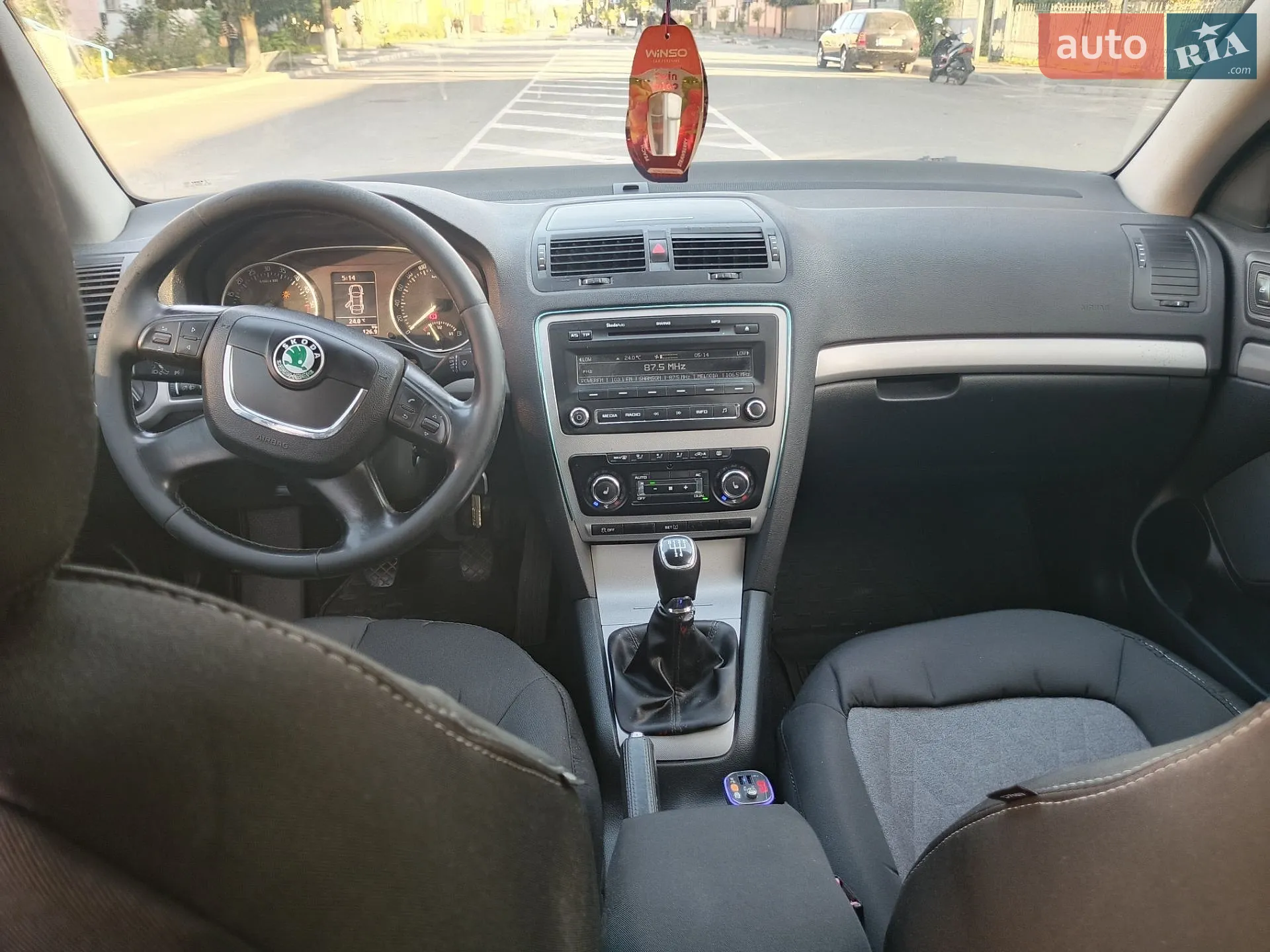 2011 Skoda Octavia - мініатюра 17