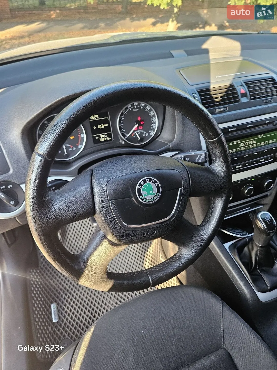 2011 Skoda Octavia - мініатюра 7