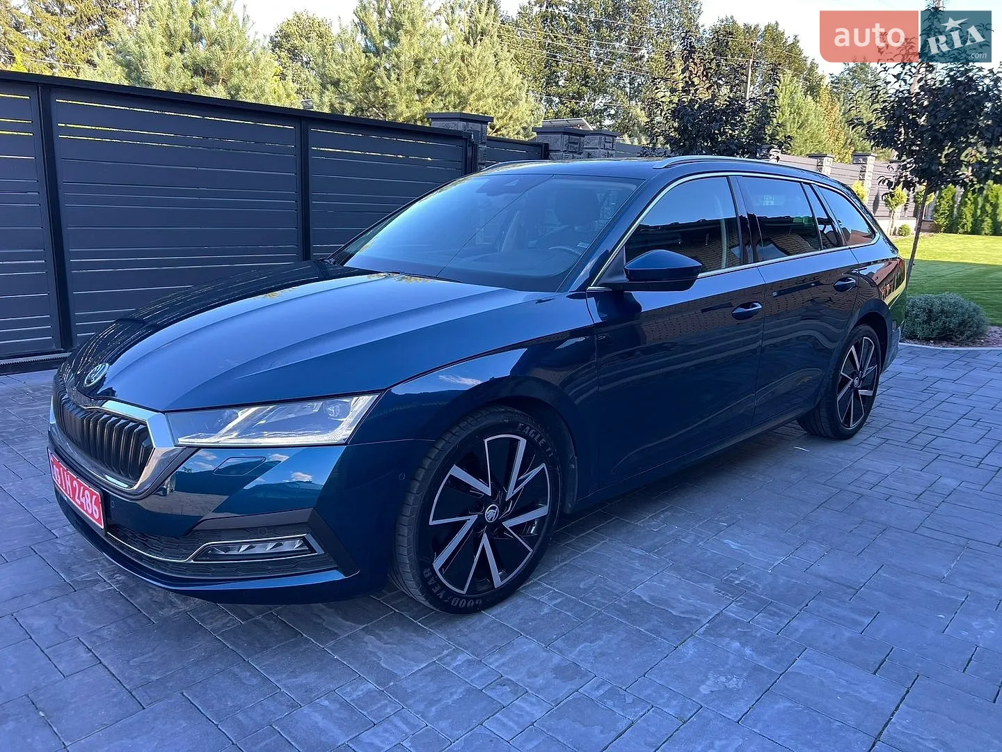 2020 Skoda Octavia - фото 1