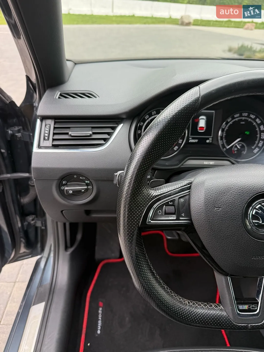 2015 Skoda Octavia - мініатюра 32