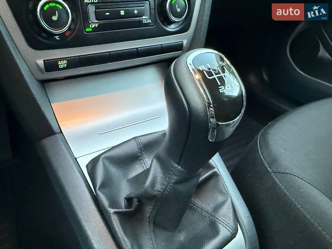 2012 Skoda Octavia - мініатюра 62