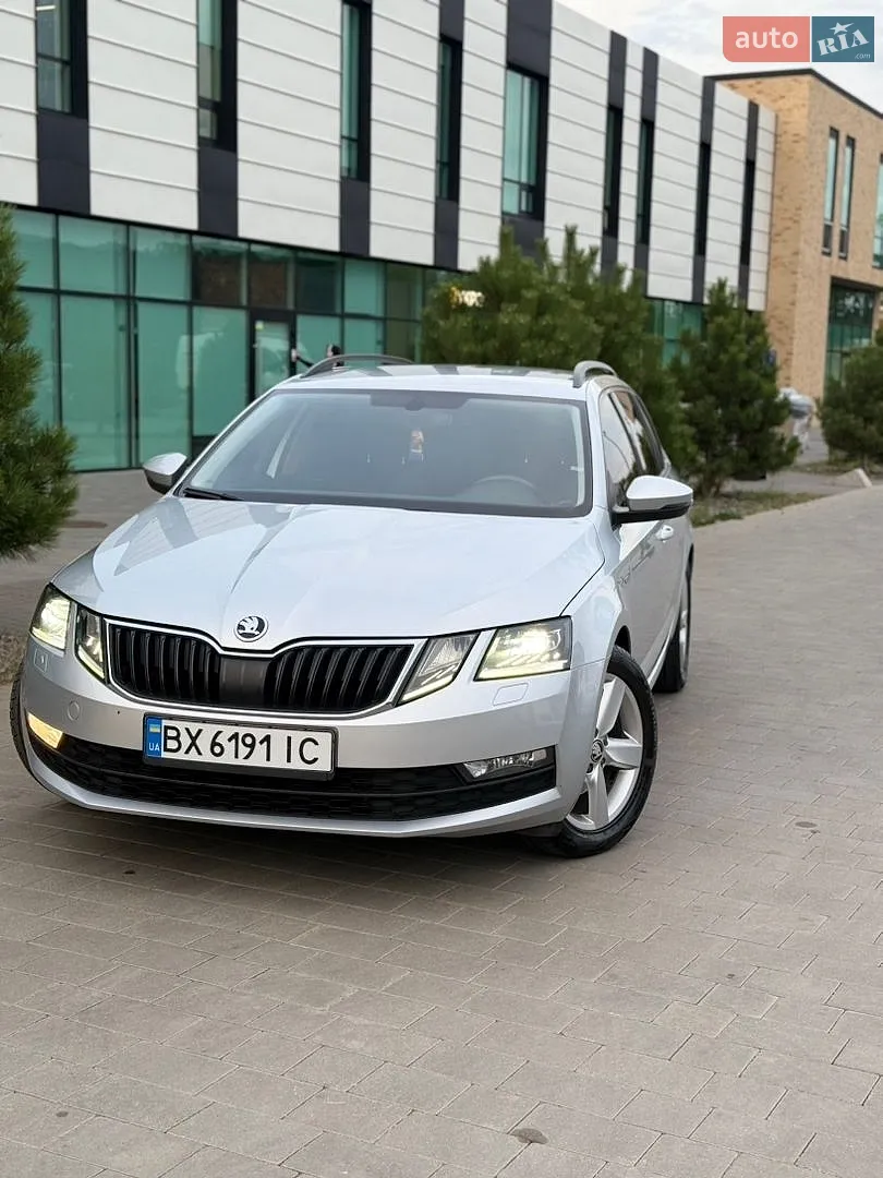2018 Skoda Octavia - фото 1
