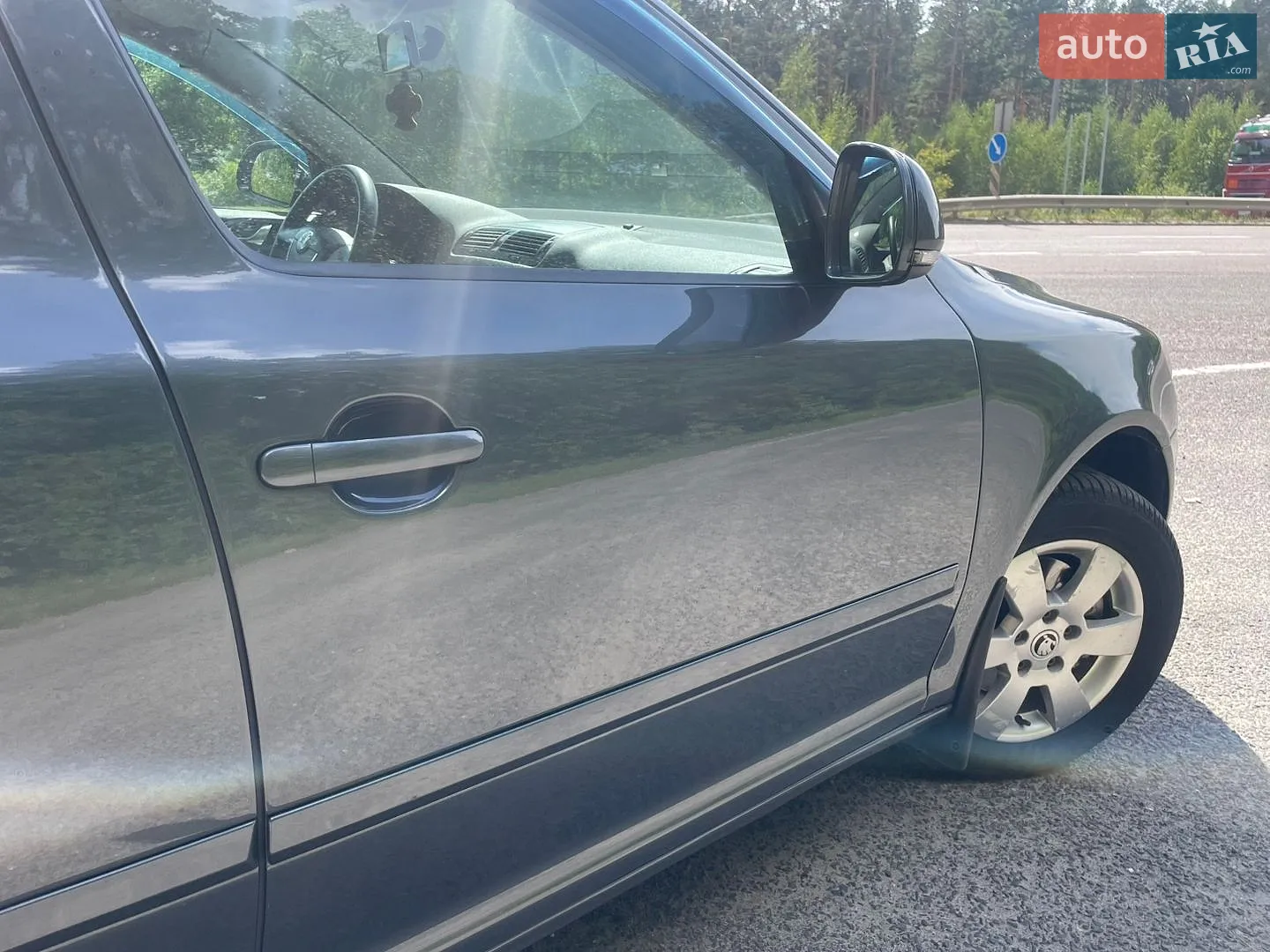 2010 Skoda Octavia - мініатюра 3