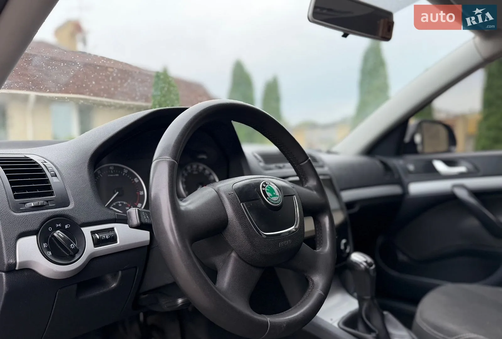 2011 Skoda Octavia - мініатюра 11