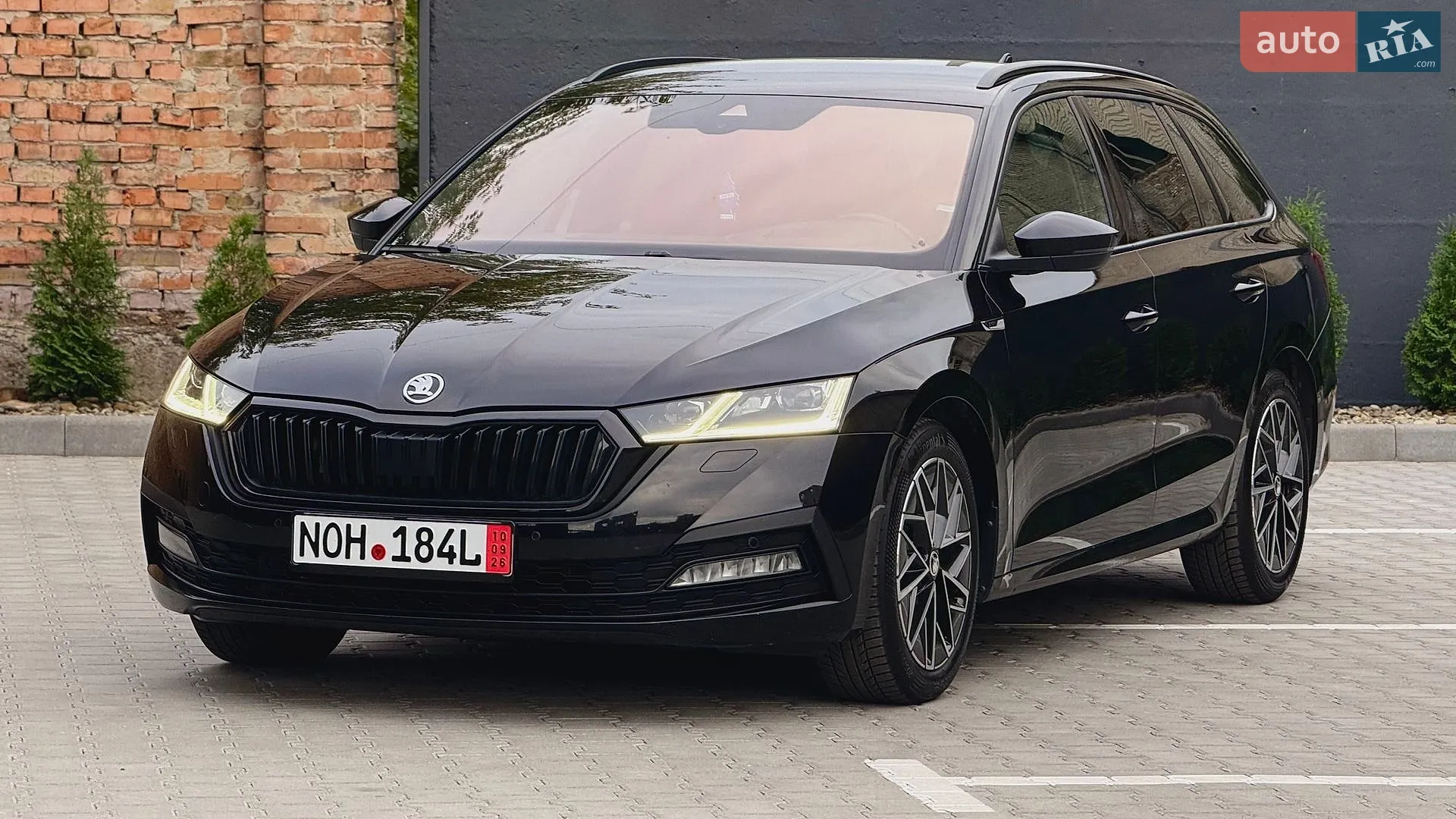 2021 Skoda Octavia - фото 1