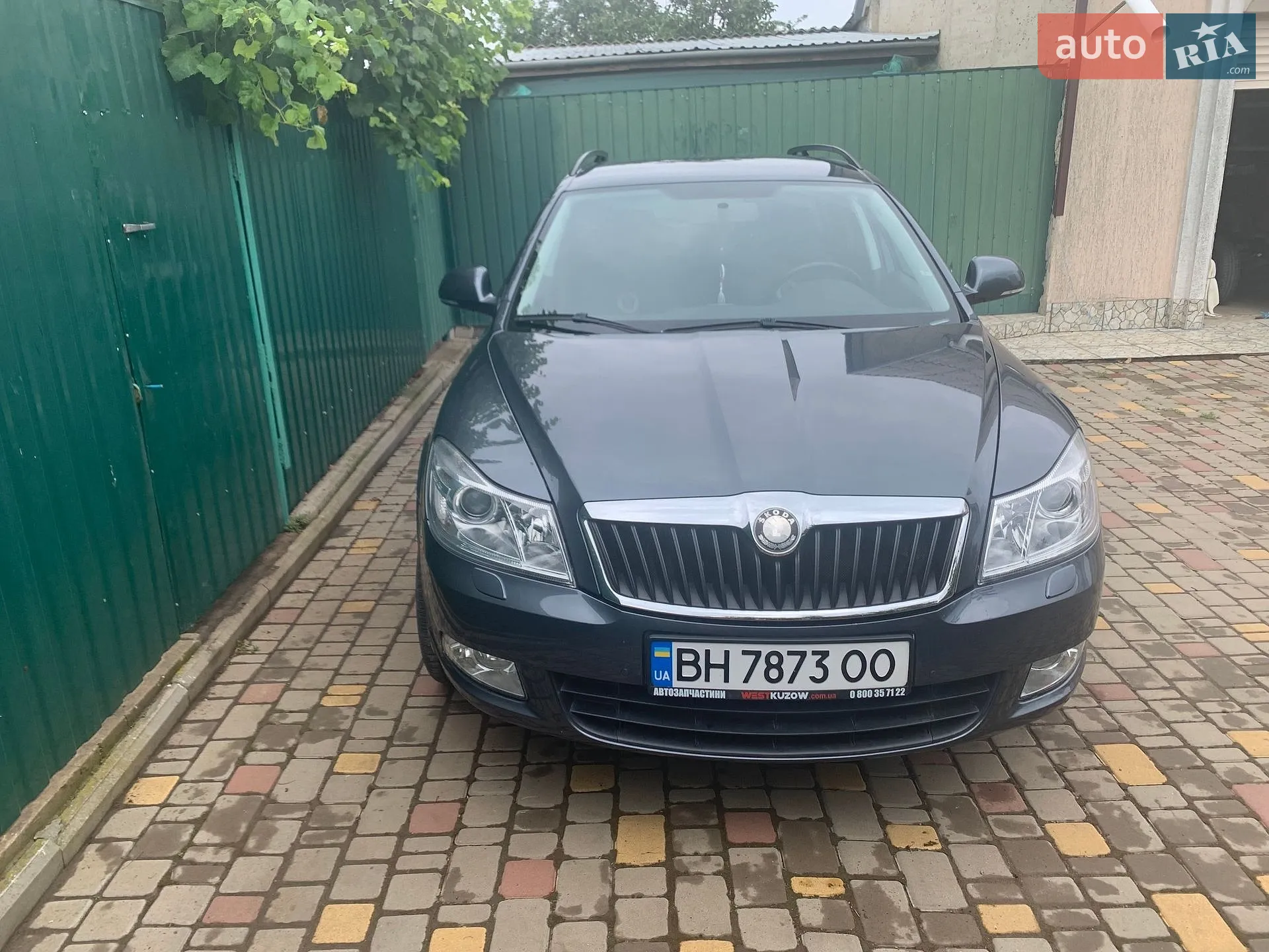 2010 Skoda Octavia - фото 1