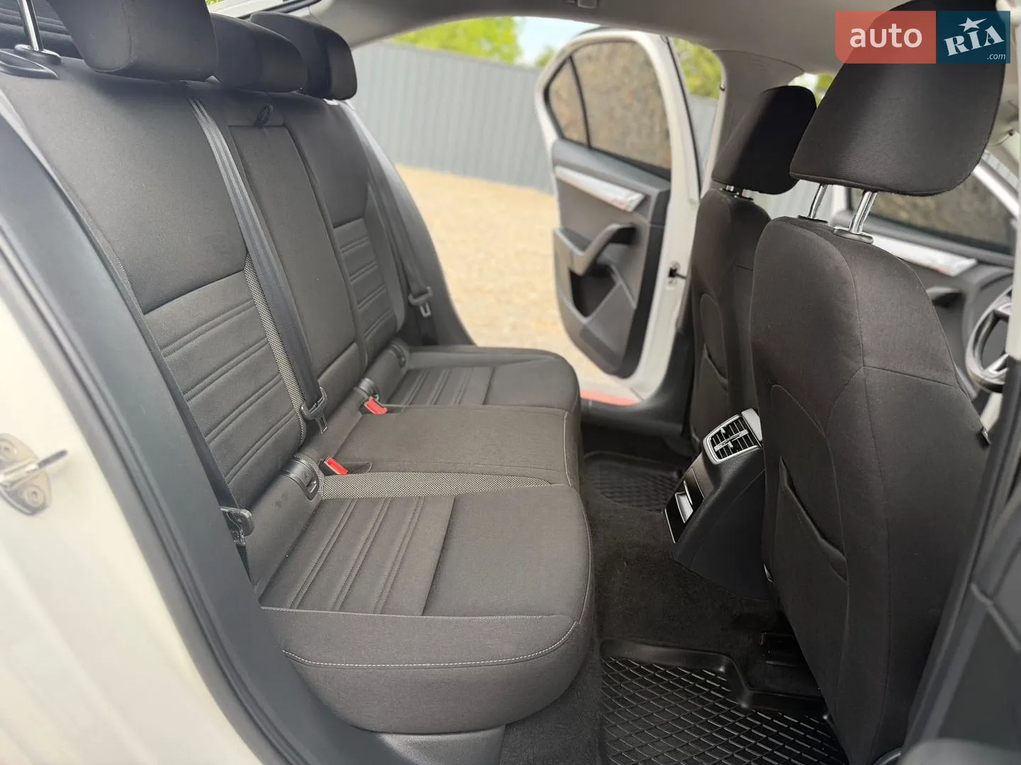 2019 Skoda Octavia - мініатюра 21