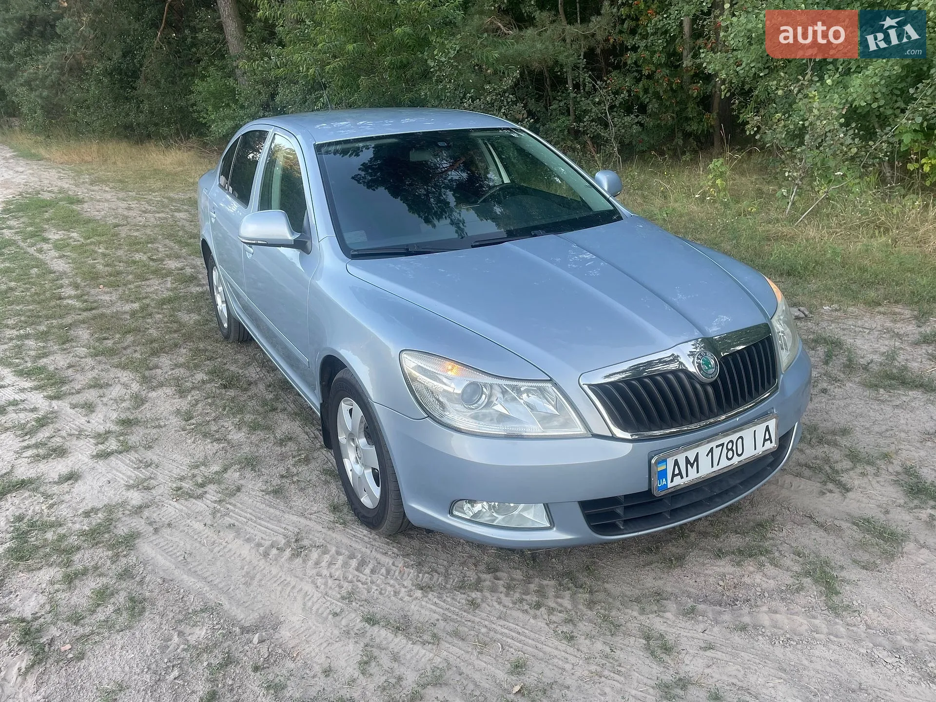 2010 Skoda Octavia - мініатюра 7