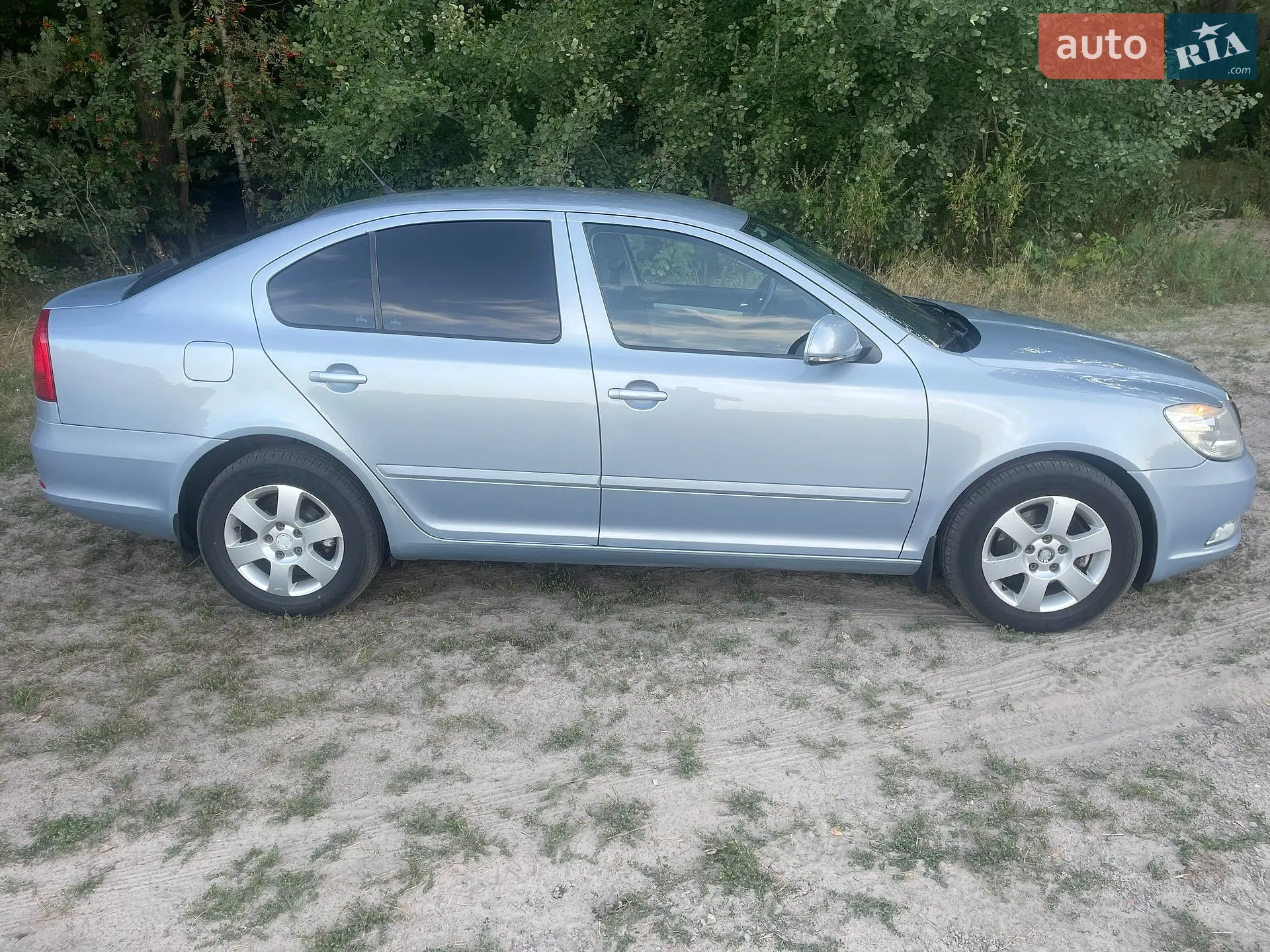 2010 Skoda Octavia - мініатюра 9