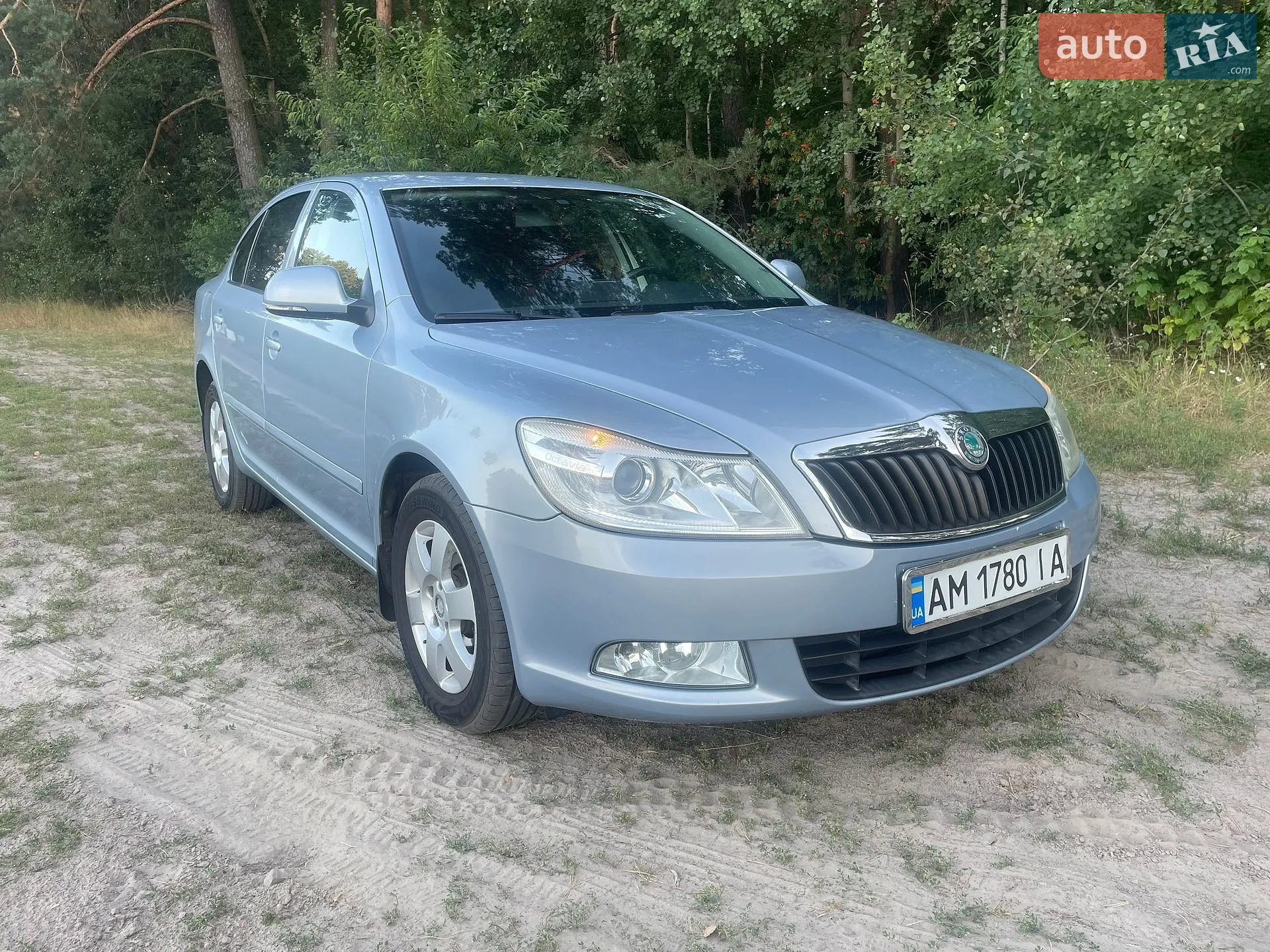 2010 Skoda Octavia - мініатюра 6